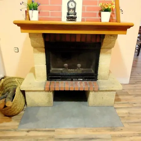 Casa Rural Els Estanys Country house Darnius